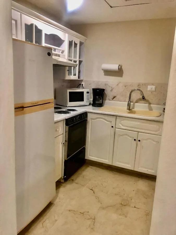 Departamento C-224 Sunset Fishermen'S Village Playa del Carmen 0*,  Mexico